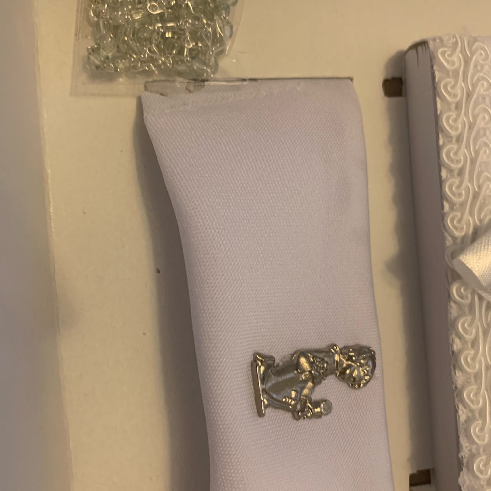 Girls first communion set - Picture 3 of 5